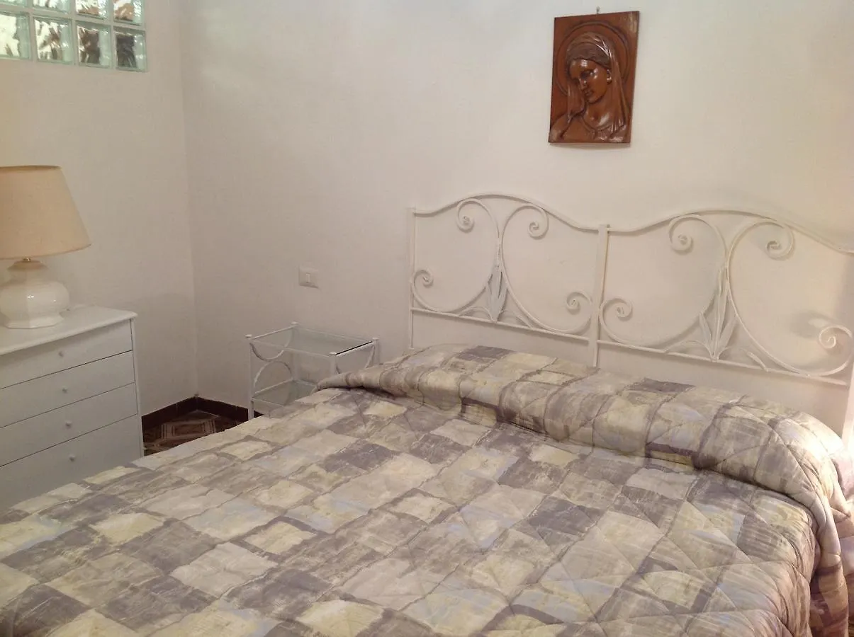 Apartment Appartamento Andromeda Vernazza Italy